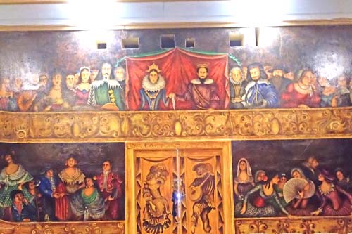 Audience in Athe
Amargosa Opera House